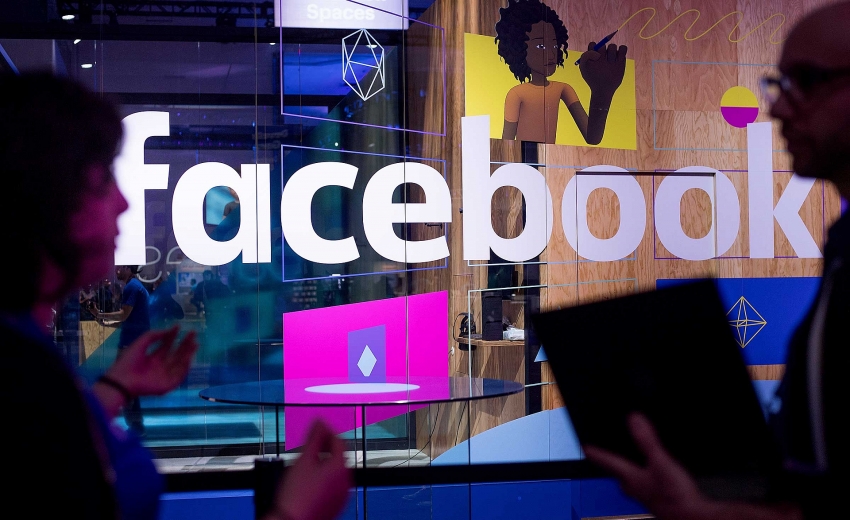 facebook corners global advertising by selling user data