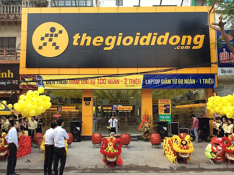 mobile world denies closing thegioididong stores