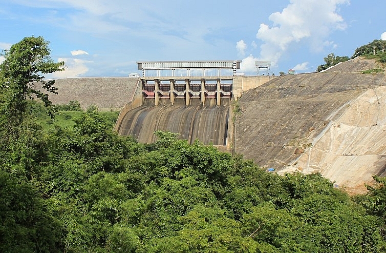 France supports extension of Ialy hydropower plan through AFD