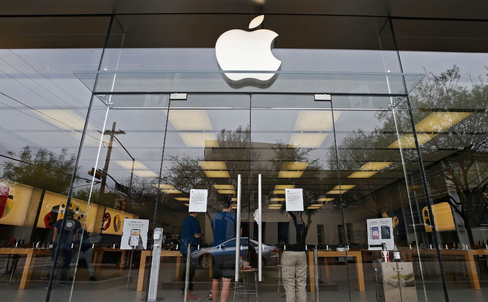Apple recruits plenty of vacancies in Vietnam
