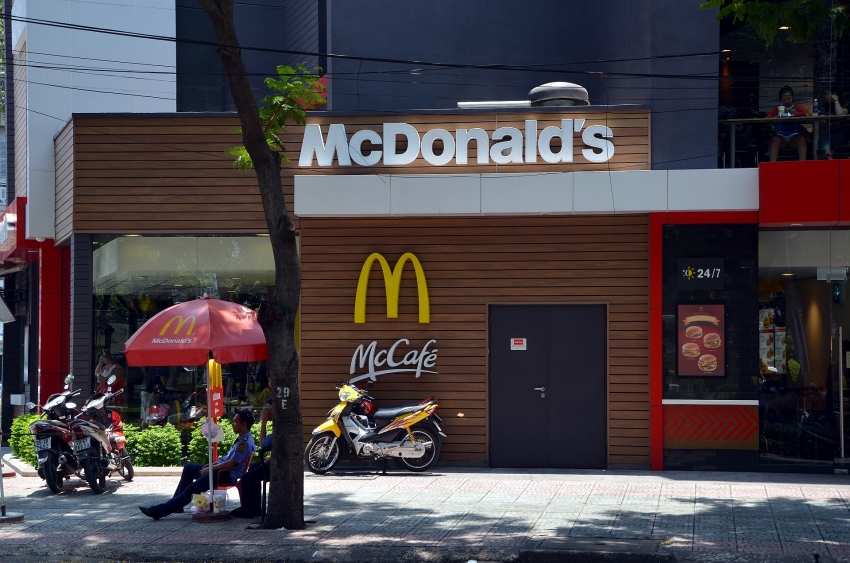 mcdonalds and burger king falling short of ambitions in vietnam