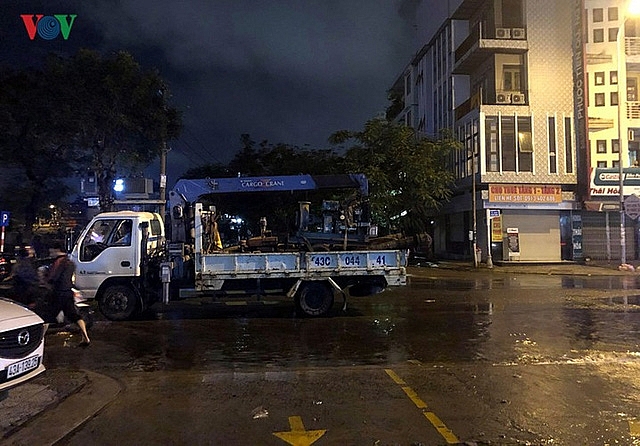 Hundreds Of Vehicles Under Water At Hoang Anh Gia Lai - 